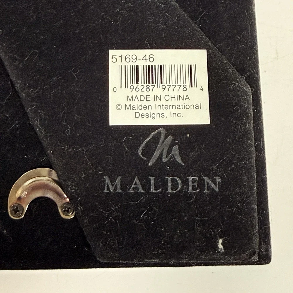Malden‎ Silver Tone Picture Frame 6x8 Tabletop Easel Back
